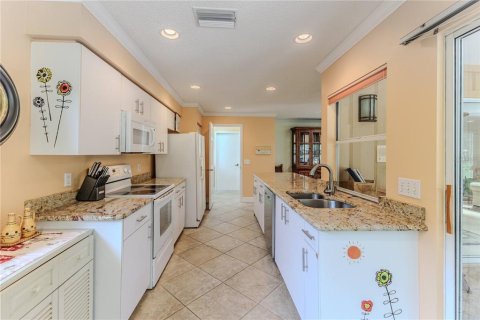 House in Spring Hill, Florida 2 bedrooms, 146.41 sq.m. № 1774000 - photo 22