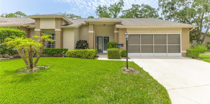 House in Spring Hill, Florida 2 bedrooms, 146.41 sq.m. № 1774000