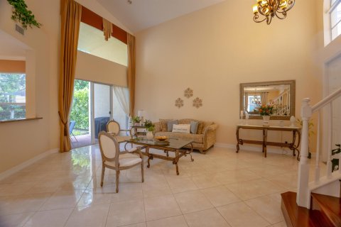 Villa ou maison à vendre à Boynton Beach, Floride: 4 chambres, 254.27 m2 № 2088155 - photo 2