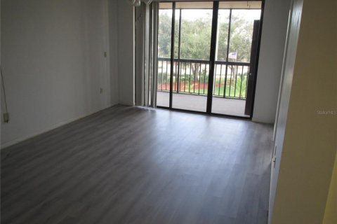 Condominio en alquiler en Port Charlotte, Florida, 2 dormitorios, 72.74 m2 № 1810606 - foto 3