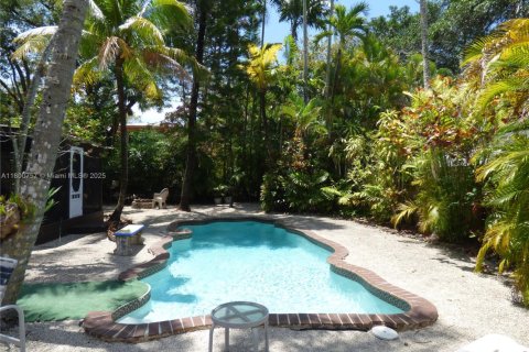 Купить виллу или дом в Саут-Майами, Флорида 4 спальни, 212.84м2, № 1958033 - фото 3