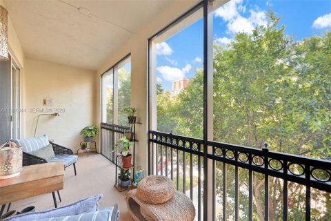 Купить кондоминиум в Санрайз, Флорида 2 спальни, 107.67м2, № 2029813 - фото 16