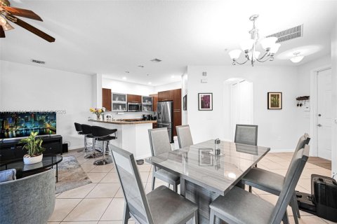 Купить кондоминиум в Санрайз, Флорида 2 спальни, 107.67м2, № 2029813 - фото 22