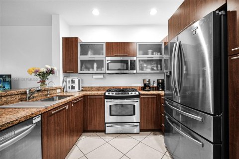 Купить кондоминиум в Санрайз, Флорида 2 спальни, 107.67м2, № 2029813 - фото 4