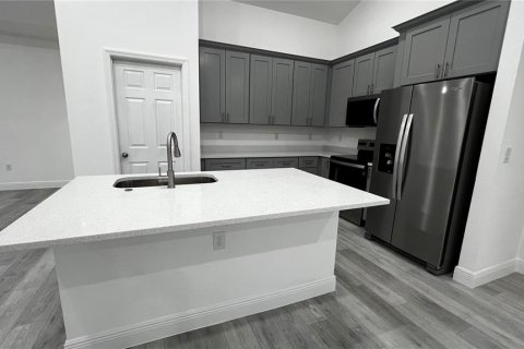 Casa en alquiler en Ocala, Florida, 4 dormitorios, 187.01 m2 № 1822336 - foto 6