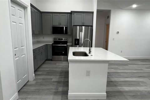 Casa en alquiler en Ocala, Florida, 4 dormitorios, 187.01 m2 № 1822336 - foto 7
