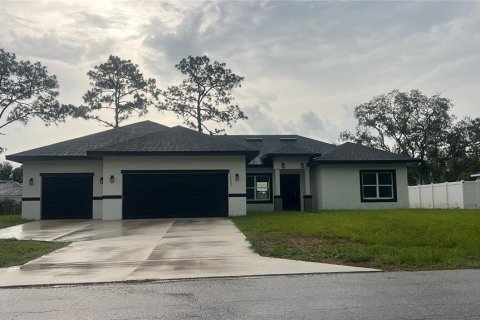 Casa en alquiler en Ocala, Florida, 4 dormitorios, 187.01 m2 № 1822336 - foto 1