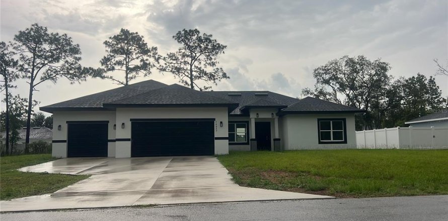Casa en Ocala, Florida 4 dormitorios, 187.01 m2 № 1822336