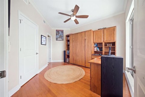 Condo in Tampa, Florida, 2 bedrooms  № 2384119 - photo 16