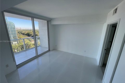 Condominio en venta en Miami, Florida, 1 dormitorio, 62.43 m2 № 1958882 - foto 6