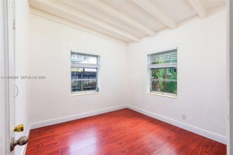 Снять в аренду виллу или дом в Форт-Лодердейл, Флорида 3 спальни, 116.13м2, № 2049678 - фото 18