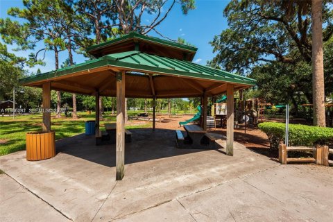 Снять в аренду виллу или дом в Форт-Лодердейл, Флорида 3 спальни, 116.13м2, № 2049678 - фото 30