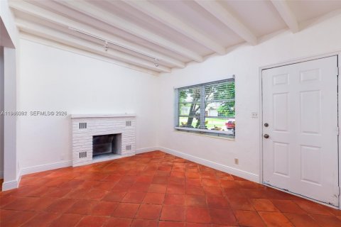 Снять в аренду виллу или дом в Форт-Лодердейл, Флорида 3 спальни, 116.13м2, № 2049678 - фото 10