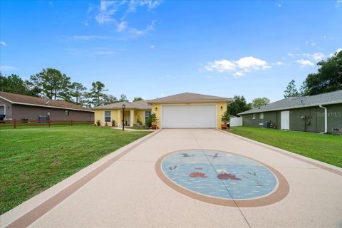 Villa ou maison à vendre à Ocala, Floride: 3 chambres, 143.26 m2 № 1837668 - photo 1