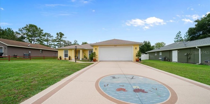 House in Ocala, Florida 3 bedrooms, 143.26 sq.m. № 1837668