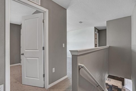 Villa ou maison à vendre à Zephyrhills, Floride: 5 chambres, 242.01 m2 № 2212165 - photo 12