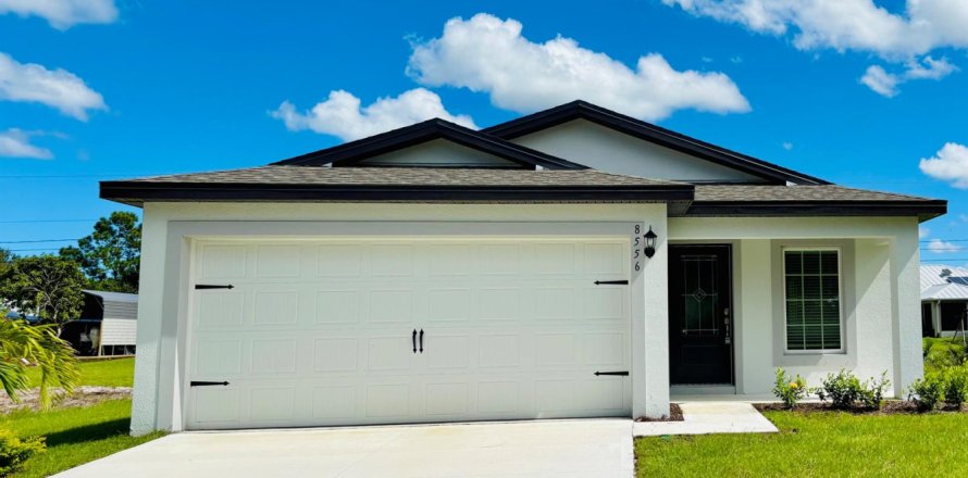 Villa ou maison à Vero Beach, Floride 2 chambres, 95.88 m2 № 2429828