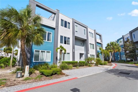 Copropriété à vendre à Four Corners, Floride: 4 chambres, 244.33 m2 № 1637923 - photo 2