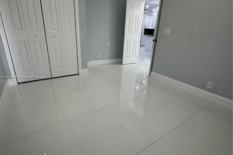 Condo in Coconut Creek, Florida, 3 bedrooms  № 1775312 - photo 26