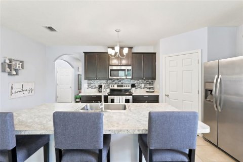 Casa en venta en Saint Lucie, Florida, 4 dormitorios, 182.09 m2 № 2167687 - foto 7