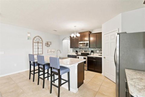 Casa en venta en Saint Lucie, Florida, 4 dormitorios, 182.09 m2 № 2167687 - foto 8