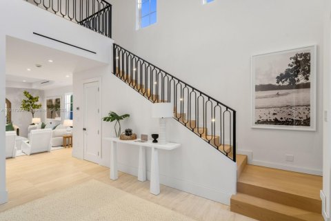 Купить виллу или дом в Палм-Бич, Флорида 4 спальни, 390.19м2, № 2063149 - фото 9