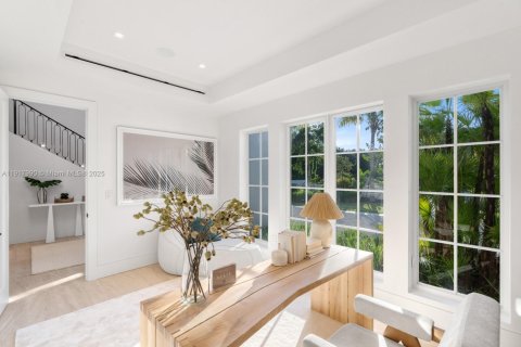 Купить виллу или дом в Палм-Бич, Флорида 4 спальни, 390.19м2, № 2063149 - фото 24