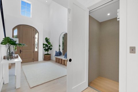 Купить виллу или дом в Палм-Бич, Флорида 4 спальни, 390.19м2, № 2063149 - фото 27