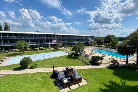 Condominio en venta en Winter Haven, Florida, 1 dormitorio, 59.46 m2 № 1536870 - foto 1