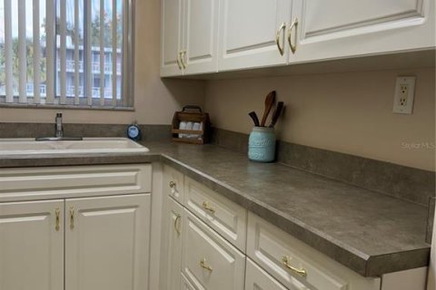 Condominio en venta en Winter Haven, Florida, 1 dormitorio, 59.46 m2 № 1536870 - foto 4