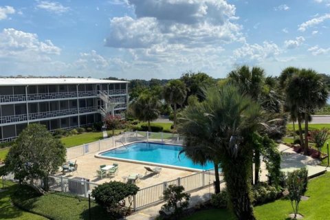 Condominio en venta en Winter Haven, Florida, 1 dormitorio, 59.46 m2 № 1536870 - foto 28