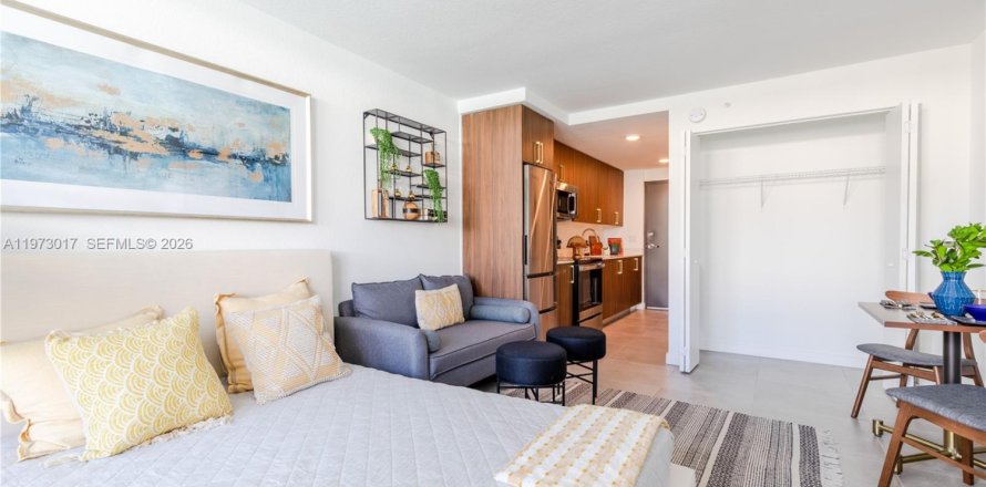 Estudio en Hialeah, Florida № 2033206