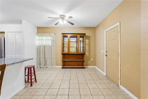 Appartement à louer à Orlando, Floride: 3 chambres, 139.35 m2 № 2304567 - photo 5