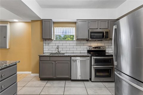 Appartement à louer à Orlando, Floride: 3 chambres, 139.35 m2 № 2304567 - photo 6