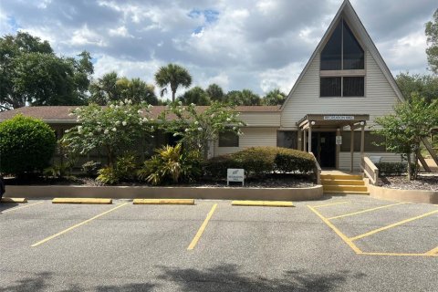 Condo in Clermont, Florida, 2 bedrooms № 2208068 - photo 25