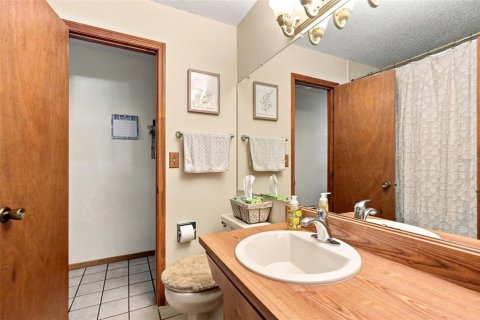 House in Largo, Florida 3 bedrooms, 147.9 sq.m. № 2297049 - photo 25