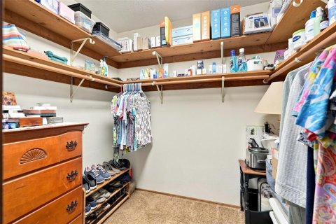 House in Largo, Florida 3 bedrooms, 147.9 sq.m. № 2297049 - photo 21