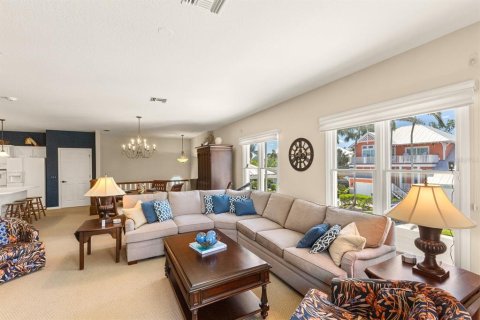House in Holmes Beach, Florida 2 bedrooms, 137.12 sq.m. № 1827861 - photo 19