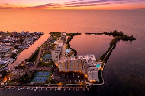 Condo in Hudson, Florida, 2 bedrooms № 2107631