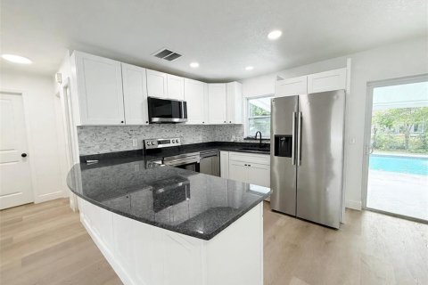 Villa ou maison à vendre à Orlando, Floride: 4 chambres, 151.43 m2 № 2400395 - photo 19