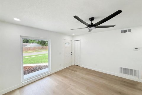 Villa ou maison à vendre à Orlando, Floride: 4 chambres, 151.43 m2 № 2400395 - photo 6