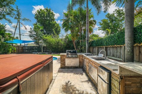 House in Fort Lauderdale, Florida 3 bedrooms, 118.17 sq.m. № 2187169 - photo 29