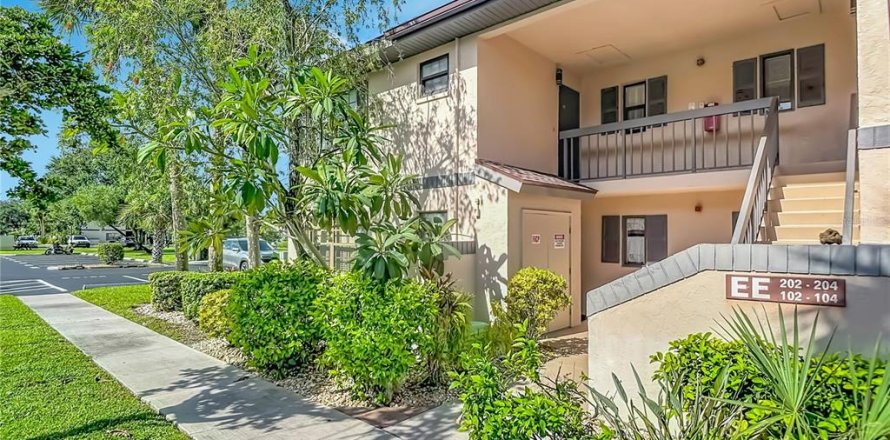 Condo à Port Charlotte, Floride, 2 chambres  № 2378273