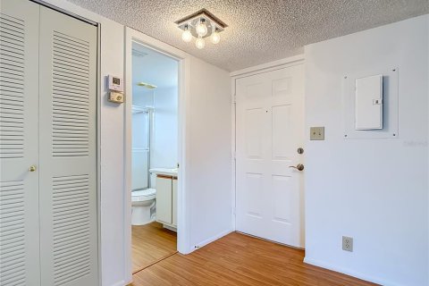 Copropriété à vendre à Port Charlotte, Floride: 2 chambres, 77.85 m2 № 2378273 - photo 11