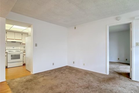 Copropriété à vendre à Port Charlotte, Floride: 2 chambres, 77.85 m2 № 2378273 - photo 5
