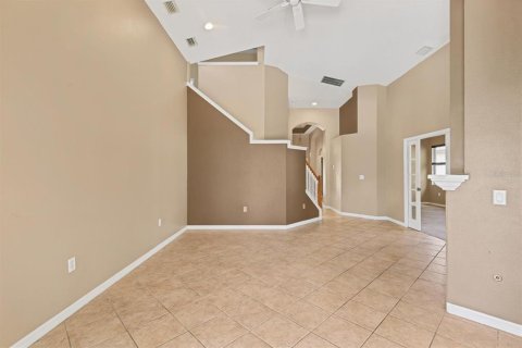 House in Bradenton, Florida 5 bedrooms, 262.08 sq.m. № 1810490 - photo 8