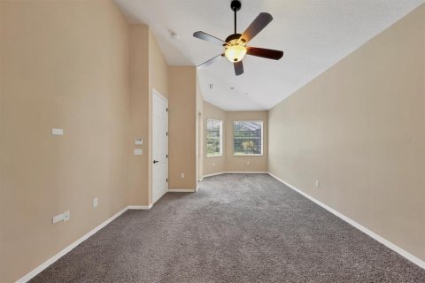House in Bradenton, Florida 5 bedrooms, 262.08 sq.m. № 1810490 - photo 20
