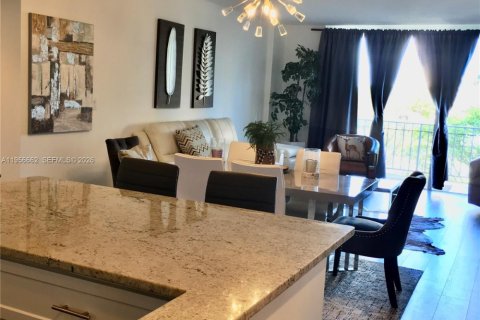 Copropriété à louer à Miami, Floride: 2 chambres, 125.7 m2 № 2153491 - photo 10