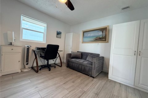 House in Bradenton, Florida 4 bedrooms, 148.09 sq.m. № 2395789 - photo 28