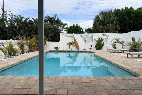 House in Bradenton, Florida 4 bedrooms, 148.09 sq.m. № 2395789 - photo 22